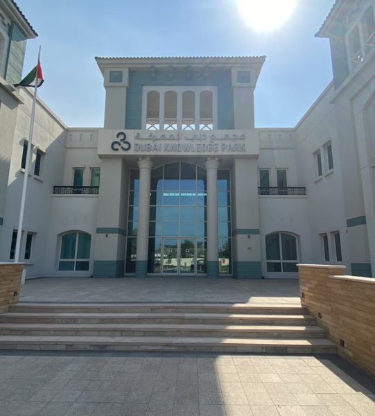 EP Dubai Dil Okulu