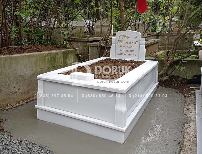 Tek Kişilik Süt Beyazı Mermer Mezar
