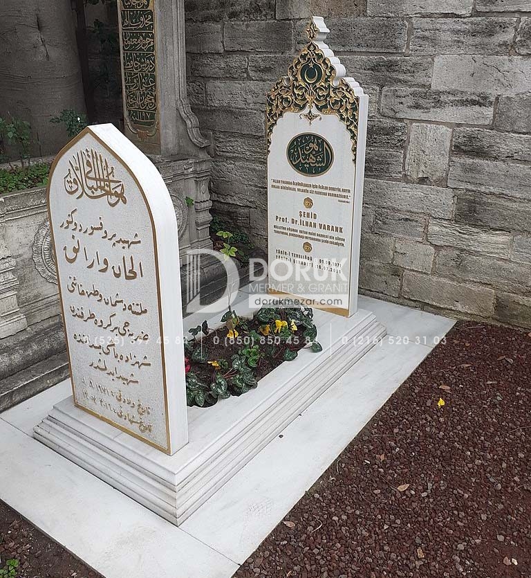 Tarihi Osmanlı Tarzı Mezar Modeli
