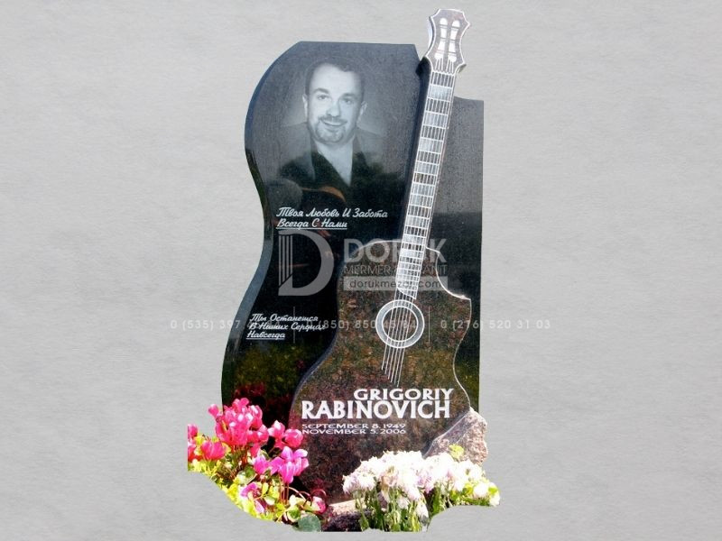Gitar Şeklinde Mezar Taşı