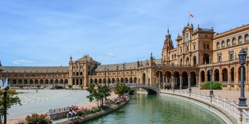 sevilla ispanya dil okullari resim