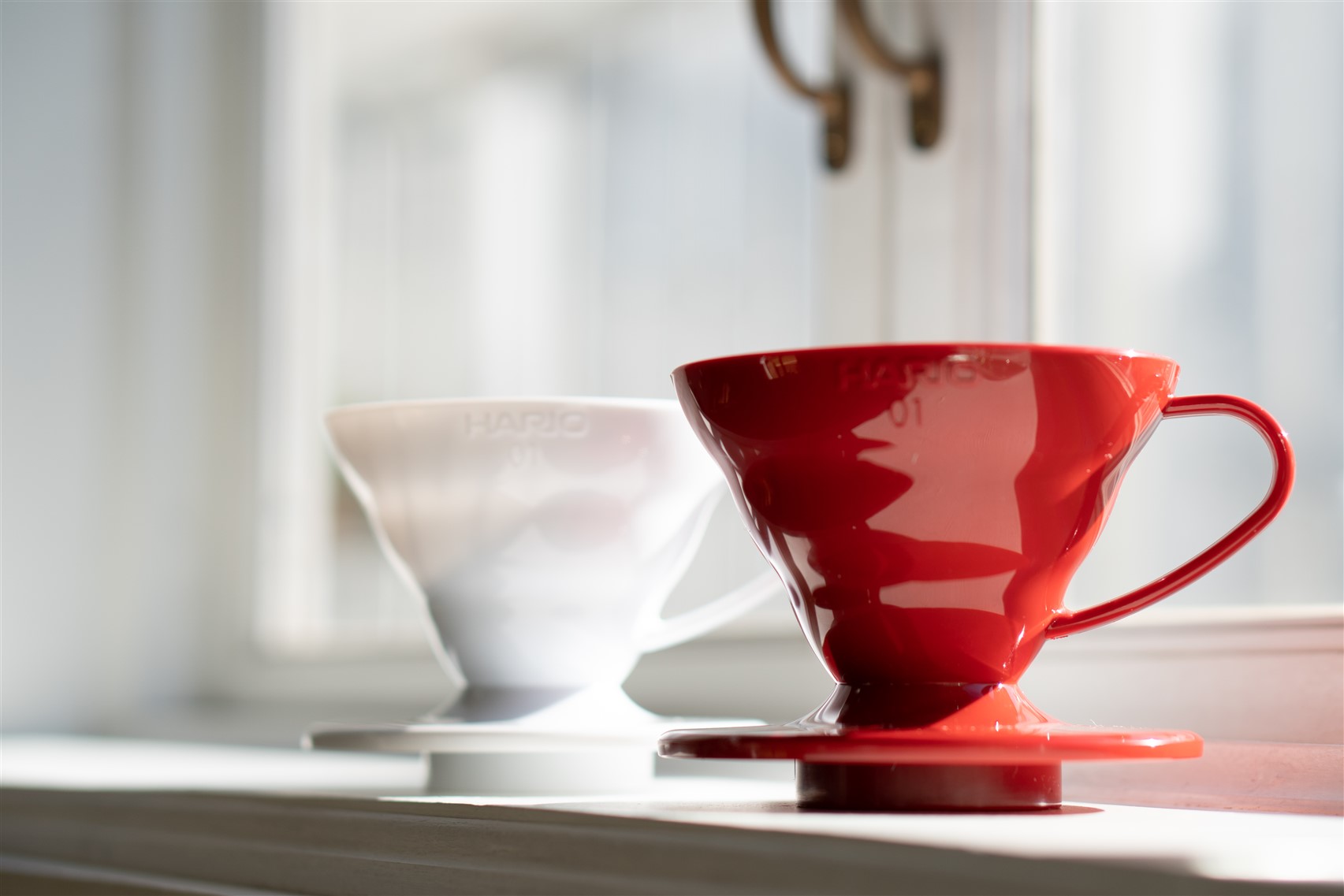 Hario V60 02 Dripper (Kırmızı Plastik) - Görsel 2