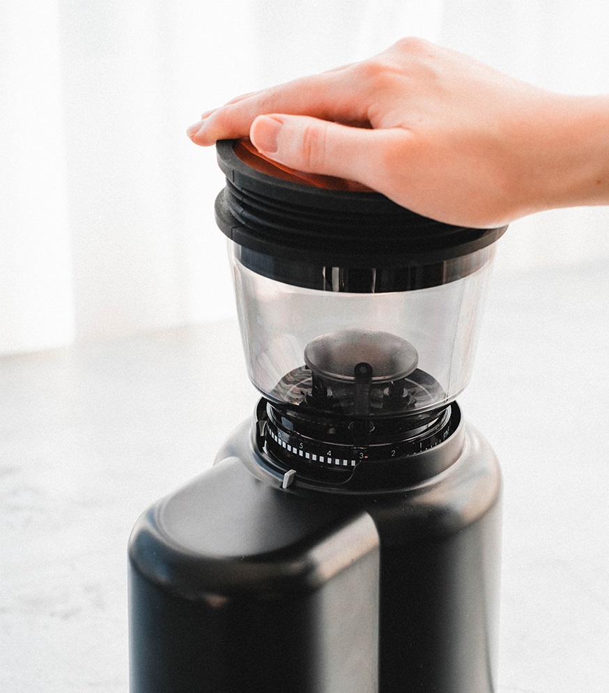 Hario V60 Elektrikli Kahve Değirmeni COMPACT N - Görsel 5