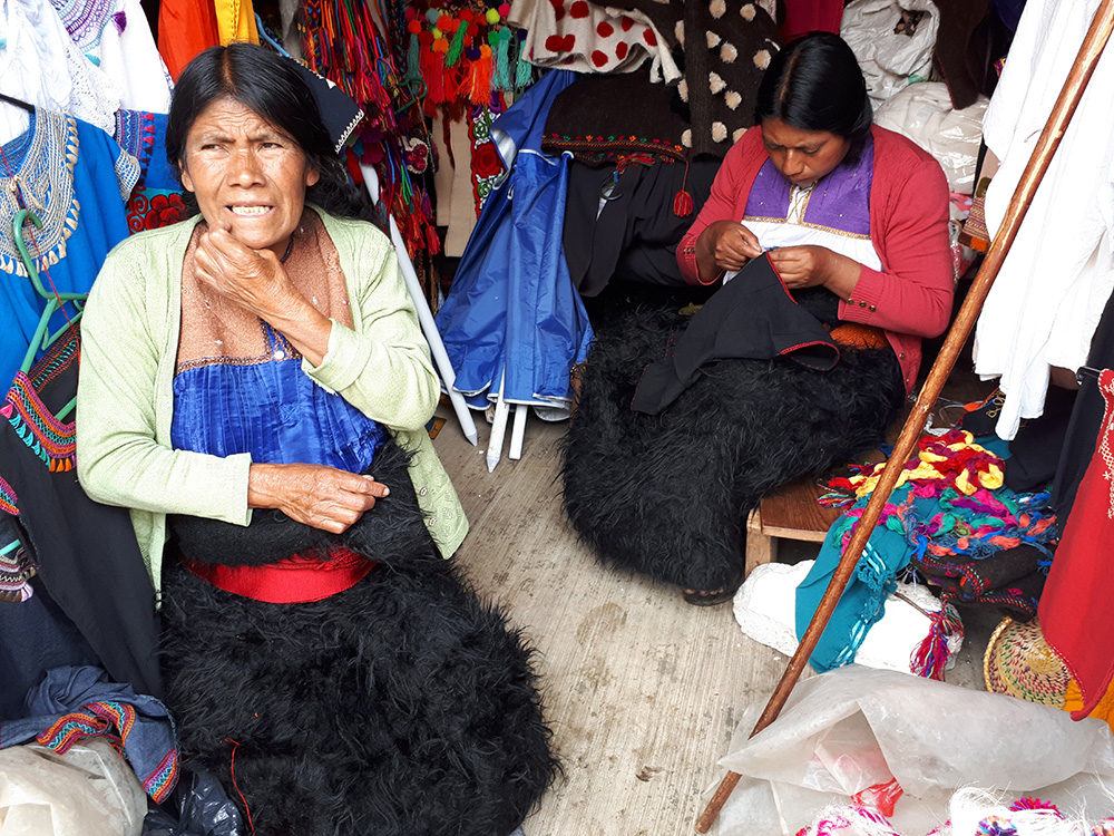 Meksika Chiapas Chamula köyü kadınları