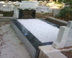 Tek Kişilik Küpeşte Baştaşı Granit Mezar - Görsel 13