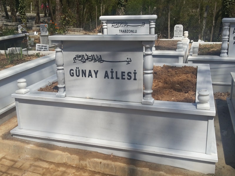 İki Kişilk Mermer Sütunlu Mezar - Görsel 18