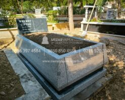 Konik Beta Granit Blok Mezar
