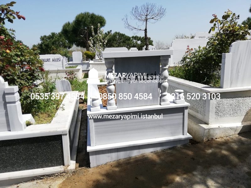 Tek Kişilik Mermer Sütunlu Mezar - Görsel 9