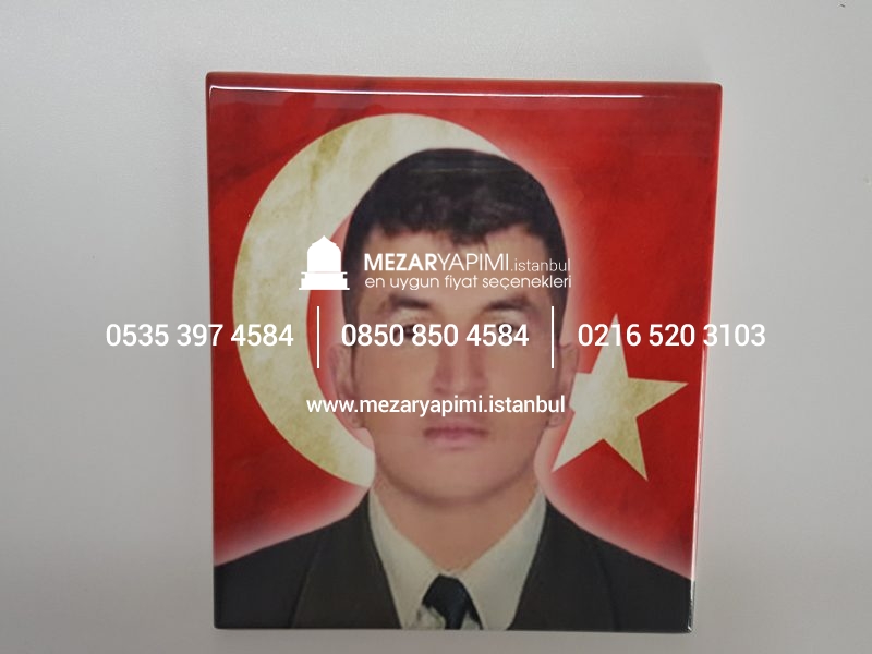 Şehit Mezar Taşına Solmayan Porselen Fotoğraf & Bayrak - Görsel 27