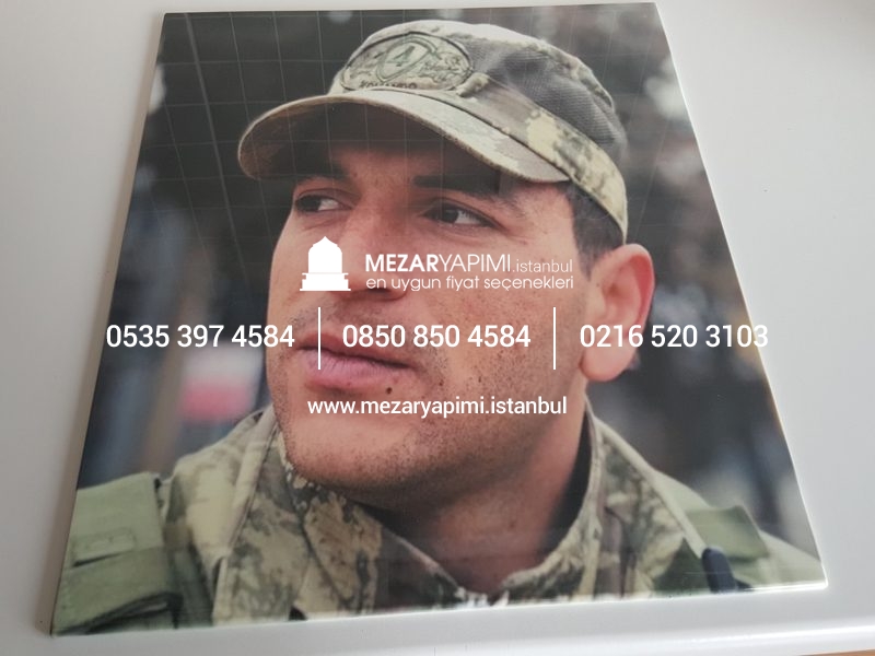 Şehit Mezar Taşına Solmayan Porselen Fotoğraf & Bayrak - Görsel 21