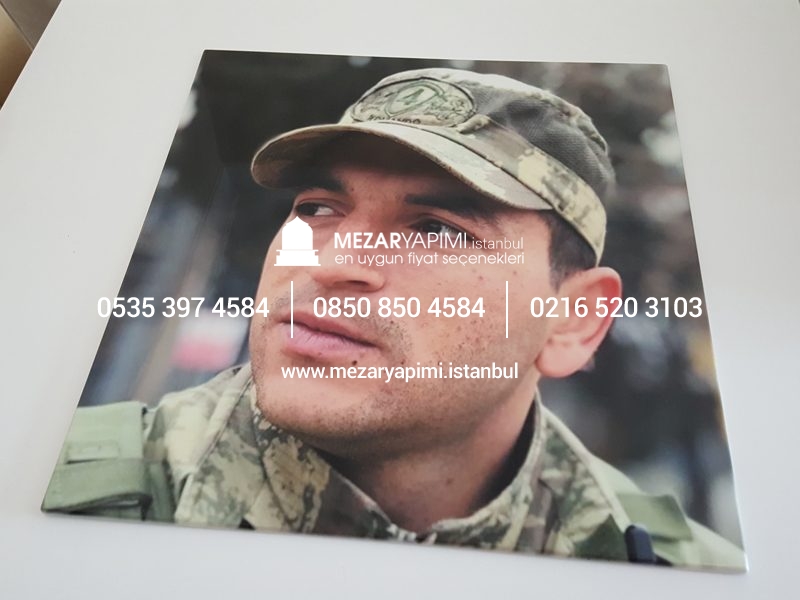 Şehit Mezar Taşına Solmayan Porselen Fotoğraf & Bayrak - Görsel 22