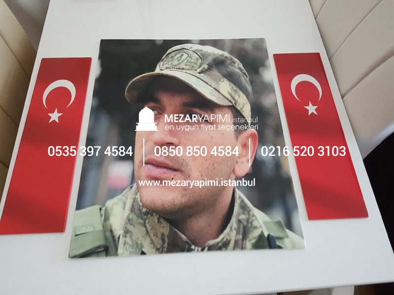 Şehit Mezar Taşına Solmayan Porselen Fotoğraf & Bayrak - Görsel 26