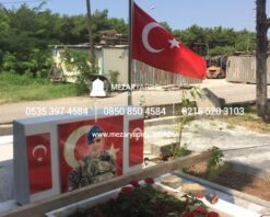 Şehit Mezar Taşına Solmayan Porselen Fotoğraf & Bayrak - Görsel 6