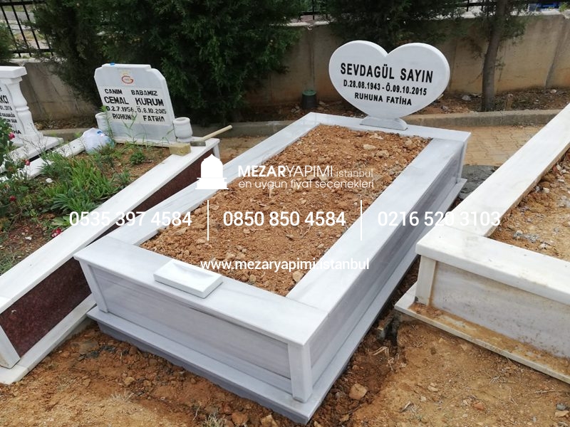 Tek Kişilik Mermer Kalp Şeklinde Mezar Taşı Modeli - Görsel 3