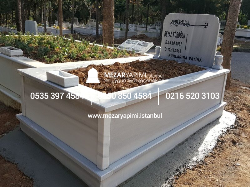 Tek Kişilik Geniş Baş Taşlı Mermer Mezar