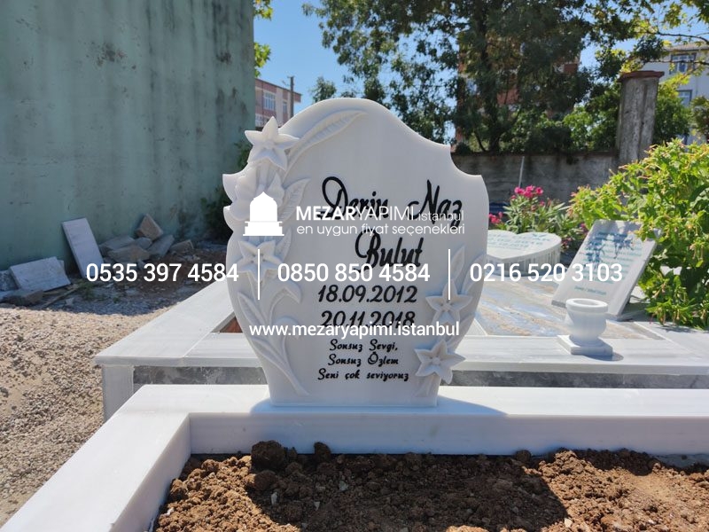 Özel Tasarım Süt Beyaz Kelebek Mezar Taşı Modeli
