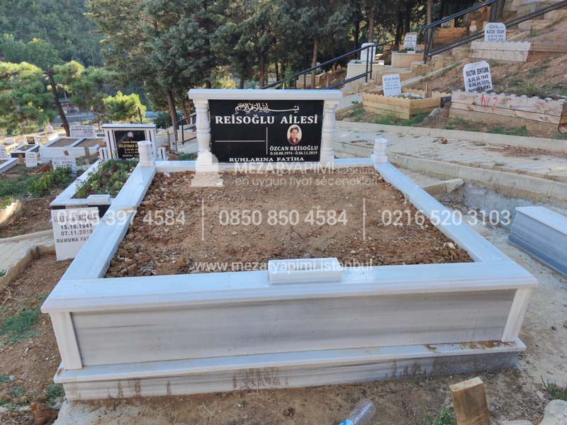 cift Kisilik Bas Tasi Granit Sutunlu Mermer Mezar-1
