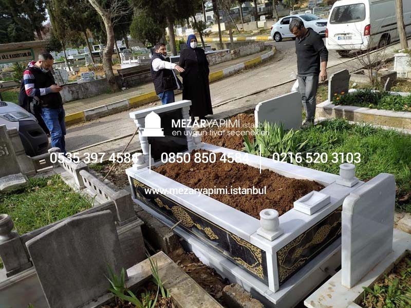 Tek Kişilik Granit Desen İşlemeli Sütunlu Mezar - Görsel 6