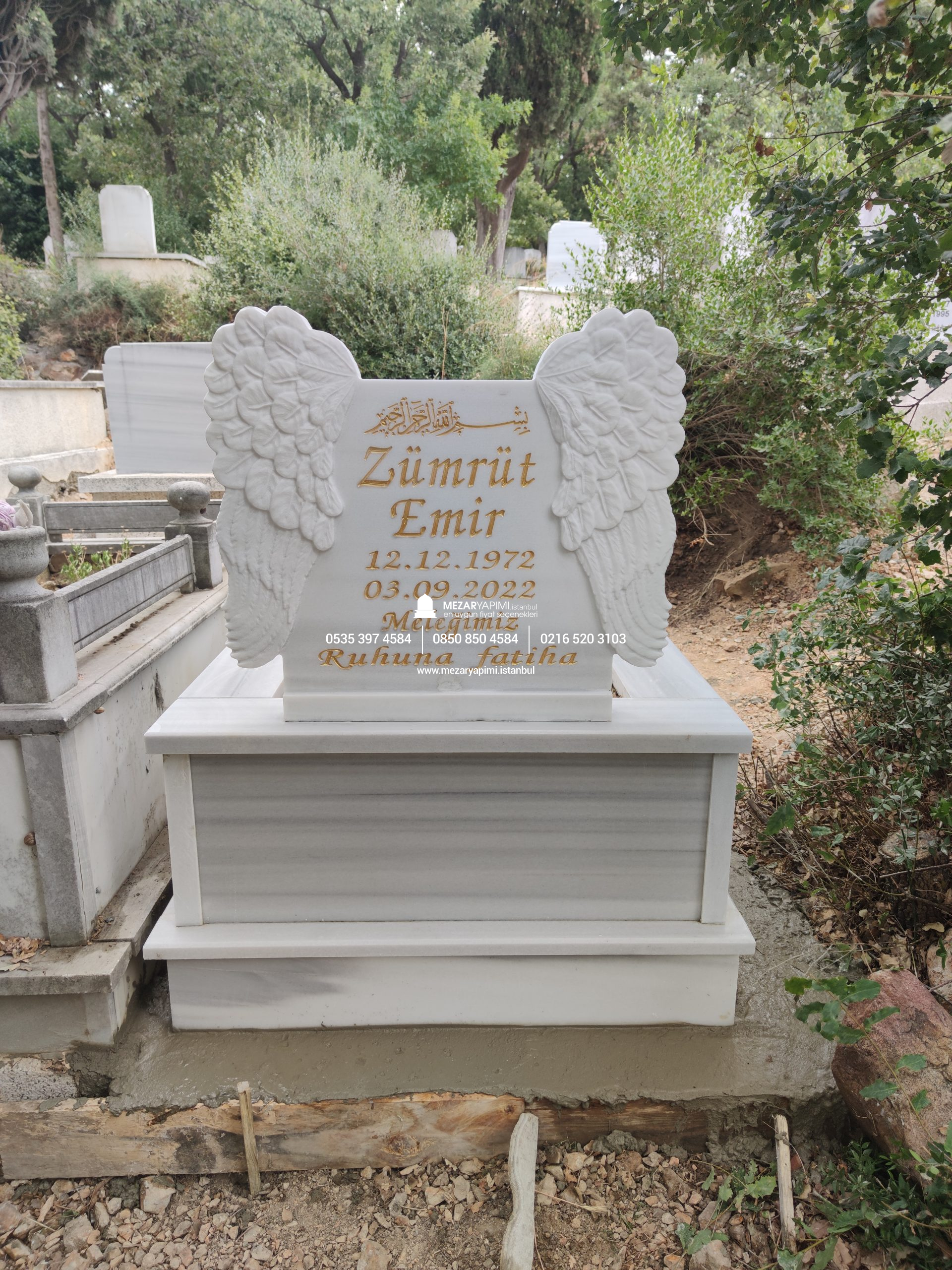 Melek Kanadı Şeklinde Mezar Taşı - Görsel 9