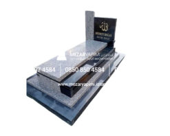 Alternative view of Üstü Kapalı Absolute Black ve Rosa Granit Blok Mezar
