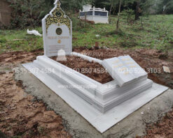 Alternative view of Kitabe Taşlı Eski Tip Osmanlı Mezar Modeli