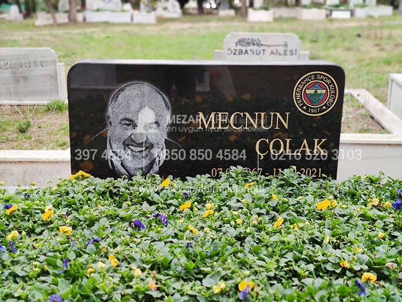 Büyükçekmece Karaağaç Mezarlığı