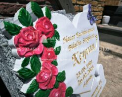 Çiçek ve Kelebek Desenli CNC 3D İşlemeli Mezar Taşı
