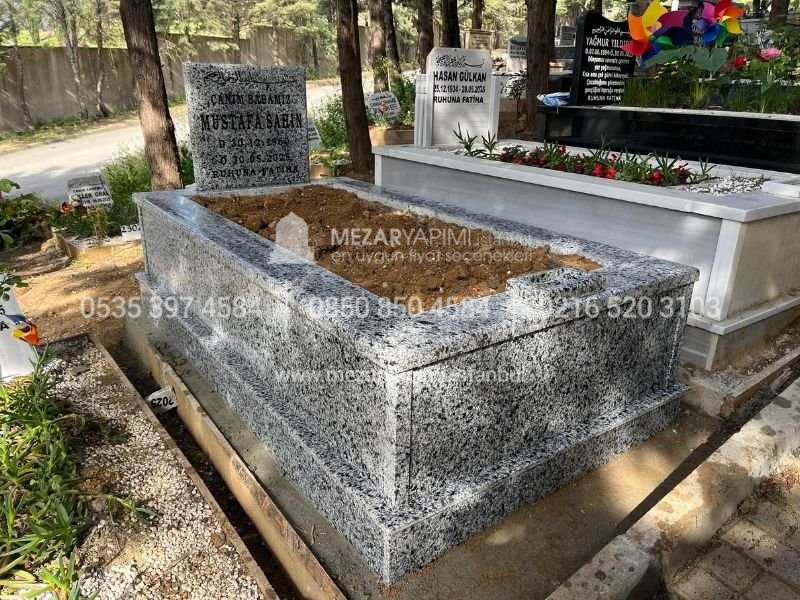 Tek Kişilik Ekonomik Gri Siyah Komple Granit Mezar
