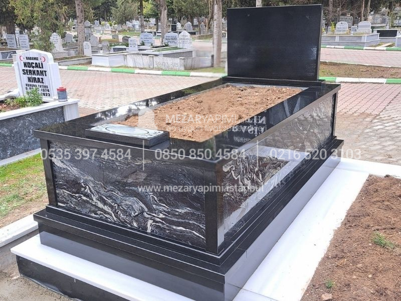 Komple Granit Özel Desenli Mezar