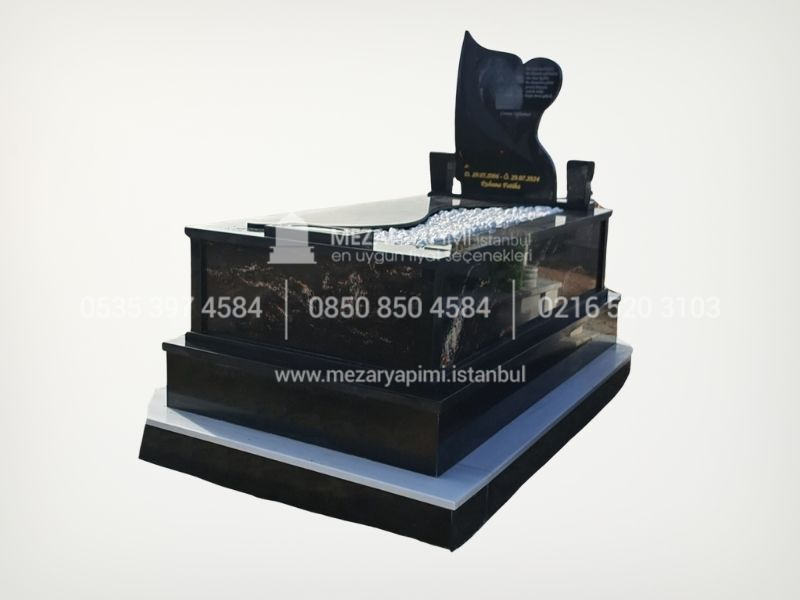 Komple Granit Özel Desenli Mezar