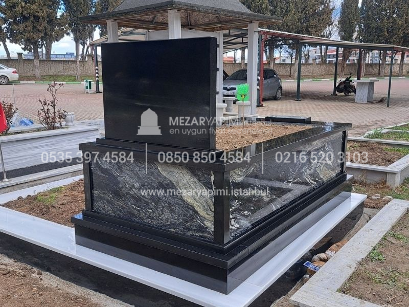 Komple Granit Özel Desenli Mezar