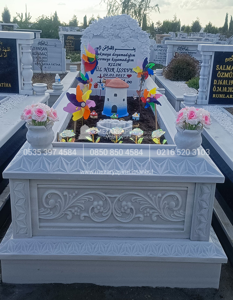 Cnc Rölyef Kabartmalı Baştaşı Çiçek Desenli Mezar