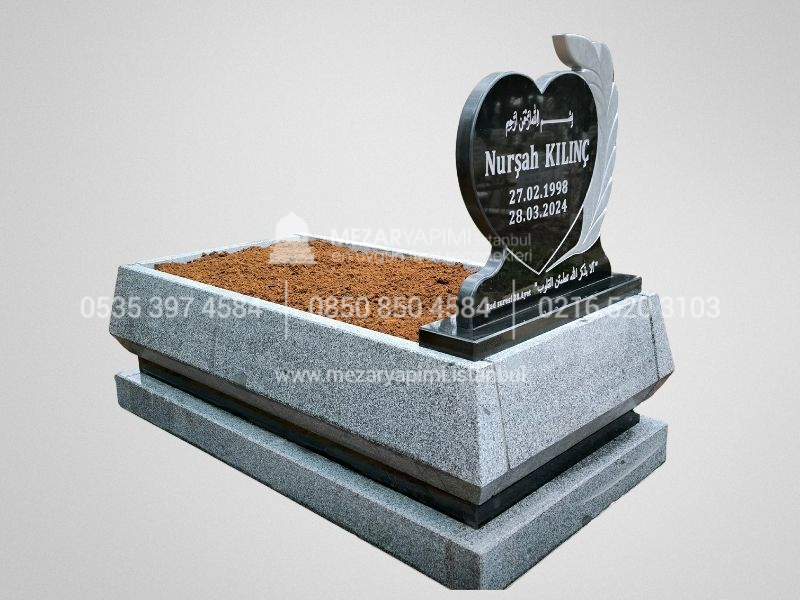 Konik Kesim Granit Blok Mezar