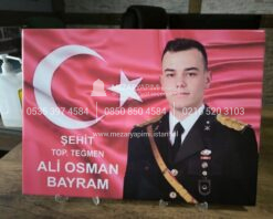 Şehit Mezar Taşına Solmayan Porselen Resim
