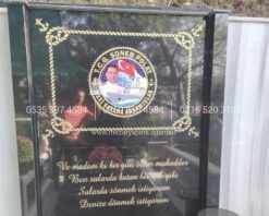 Yelkenli Gemi Şeklinde Granit Anıt Mezar Modeli