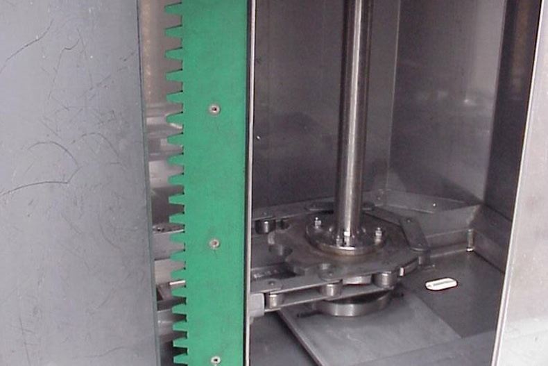 Mechanical Screens