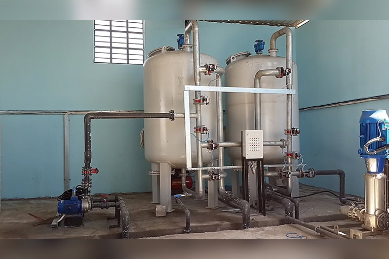 NAJAF EL ESREF PROVINCE NAJAF/IRAQ 25 M3/HR AL ESAVID VILLAGE'S REVERSE OSMOSIS SYSTEM 2015