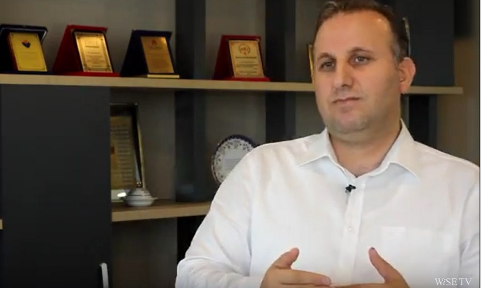 Yönetici koçları yöneticilerin kişisel gelişimlerinde nasıl bir rol oynuyor?