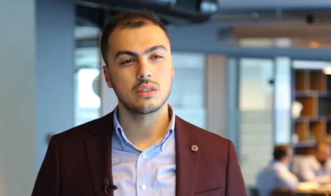 Ofislerde digital signage ekranları kullanmak ne gibi avantajlar sağlıyor?