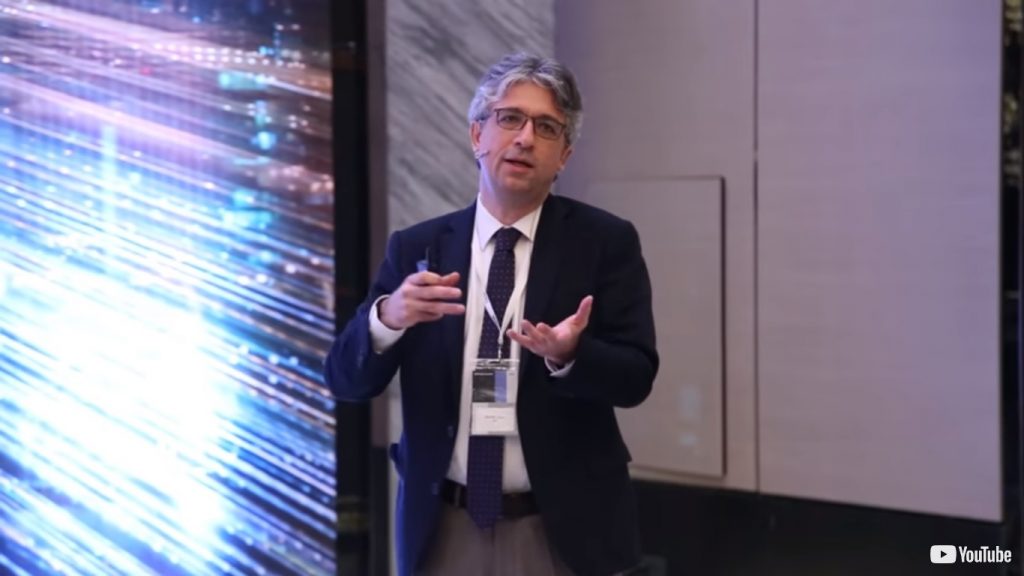 IBM’in dönüşümde tek mimari çözümü nedir?