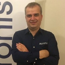 Mehmet Çolakoğlu